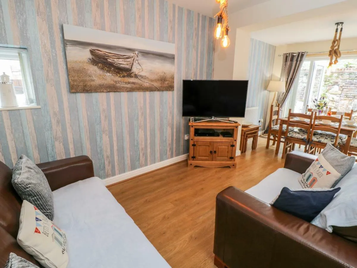 Bettys Plaice Villa Scarborough 0*,  United Kingdom